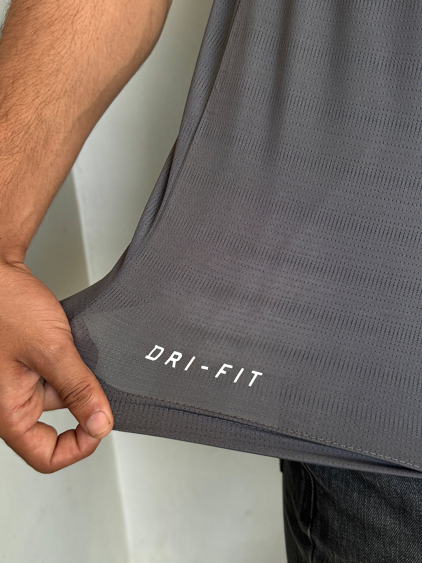 DURABLE LONG-LASTING STRETCHABLE SHIRT-GRAY