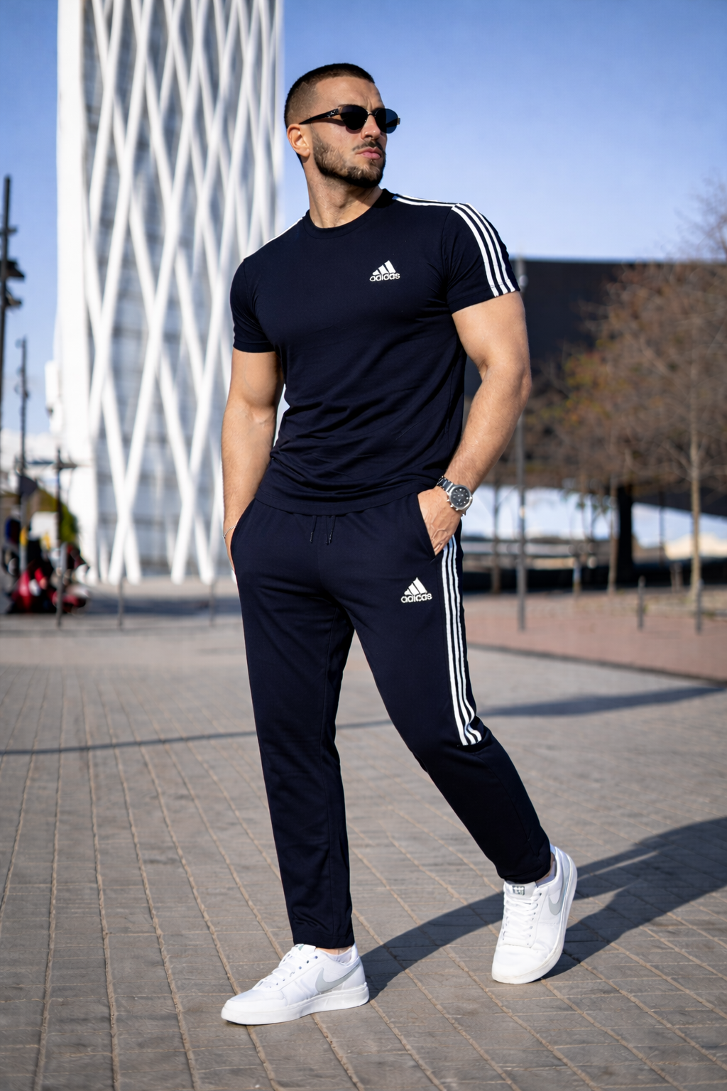 0019 Tracksuit energy:Endlessly comfortable-Navy