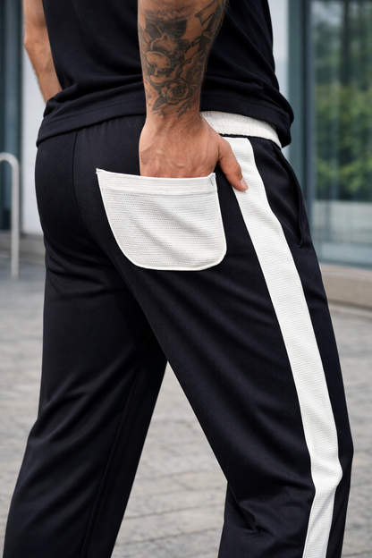 THE BRONZE FIT TROUSER-BLACK