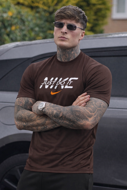 REGULAR FIT LYCRA T-SHIRT QUICK DRYING STUFF -BROWN
