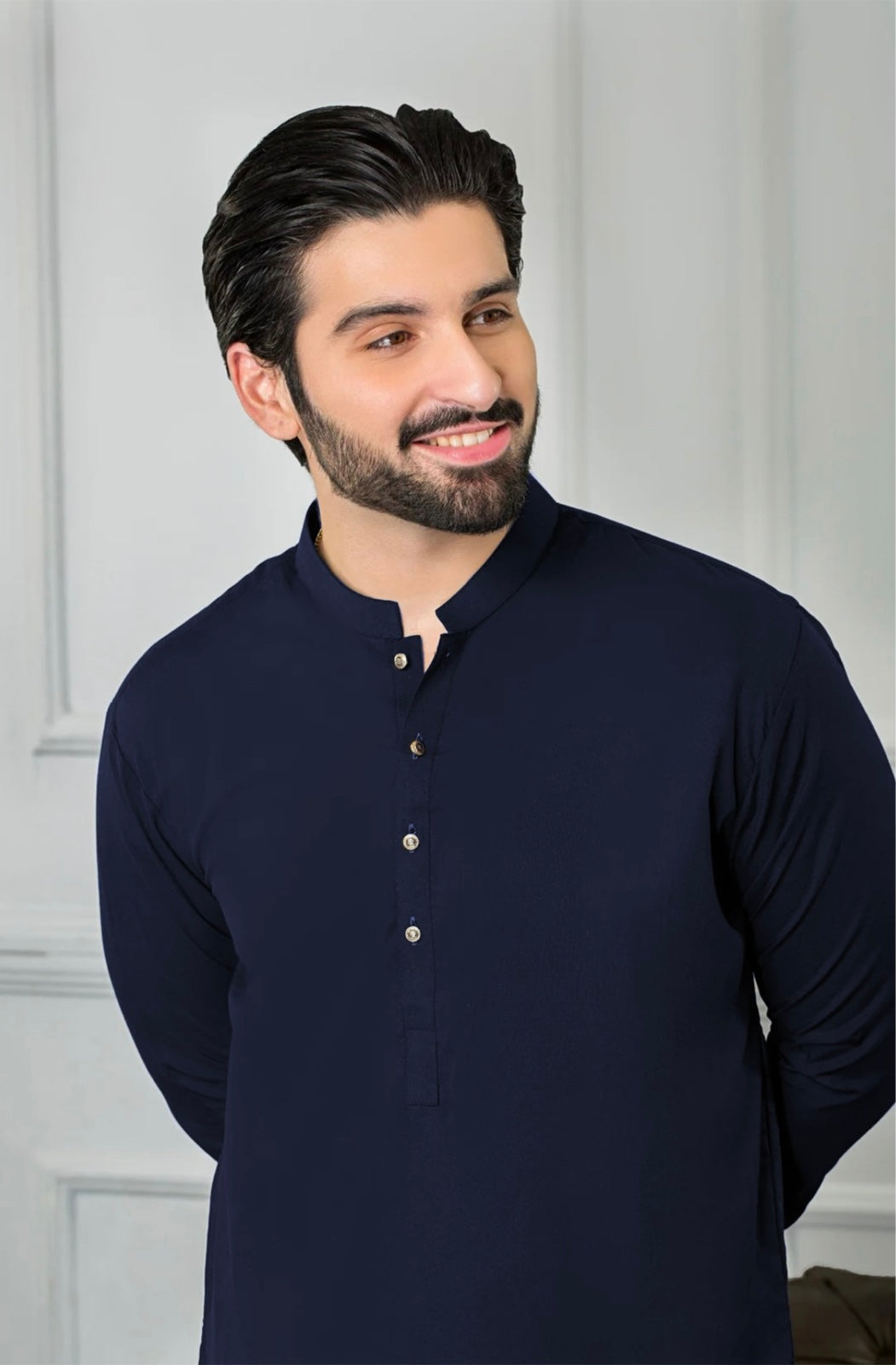 FECTIVAL COLLECTION STITCHED ALL SEASON BLENDED BAN SUIT-NAVY GOLD BUTTON