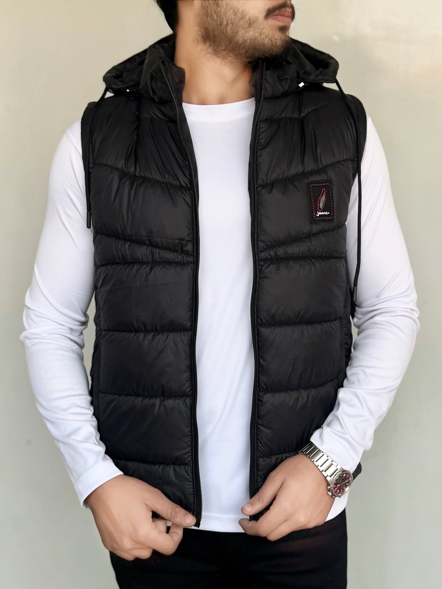 SLEEVLESS REMOVABLE & DETACHABLE JACKET-BLACK